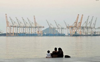 厦门原油价格上涨 市场消化IEA宣布历史性释放石油储备消息