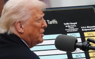 厦门特朗普“解放日”一周年：全球投资者重新审视“美国例外论”