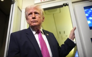 厦门特朗普对《邮报》称：对伊战争 “不会持续太久”