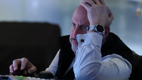 厦门早盘：美股继续下滑 道指下跌750点