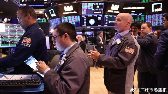 厦门软件股再度集体重挫 AI智能体令行业增长前景受到沉重打击