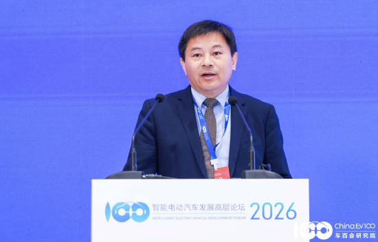 厦门李升波：端到端技术是自动驾驶与具身智能的核心路径